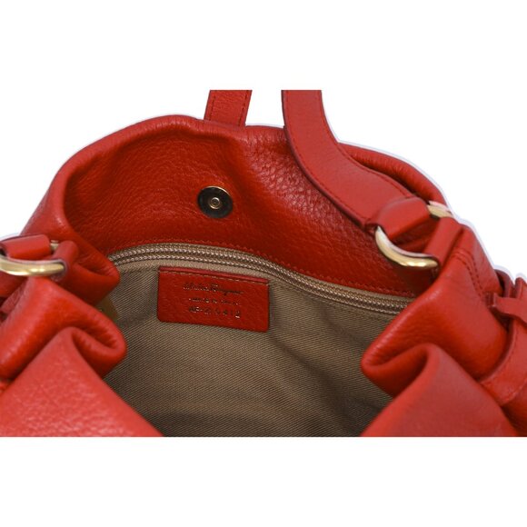 Salvatore Ferragamo Gancini One Shoulder Strap Hobo Pebbled Leather Red - Picture 9 of 9
